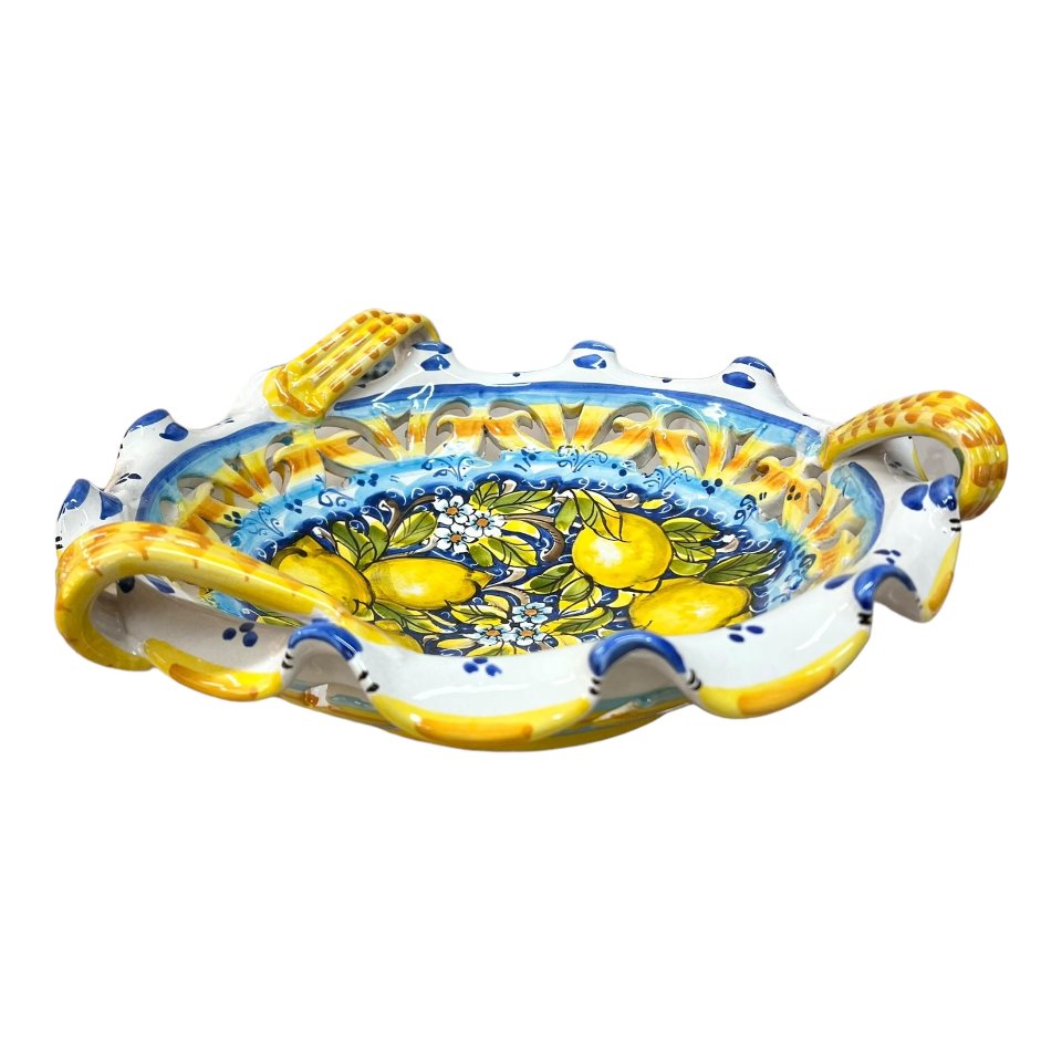Centrotavola in ceramica siciliana smerlato con manici decoro limoni Produzione artigianale di Caltagirone Diametro 40cm