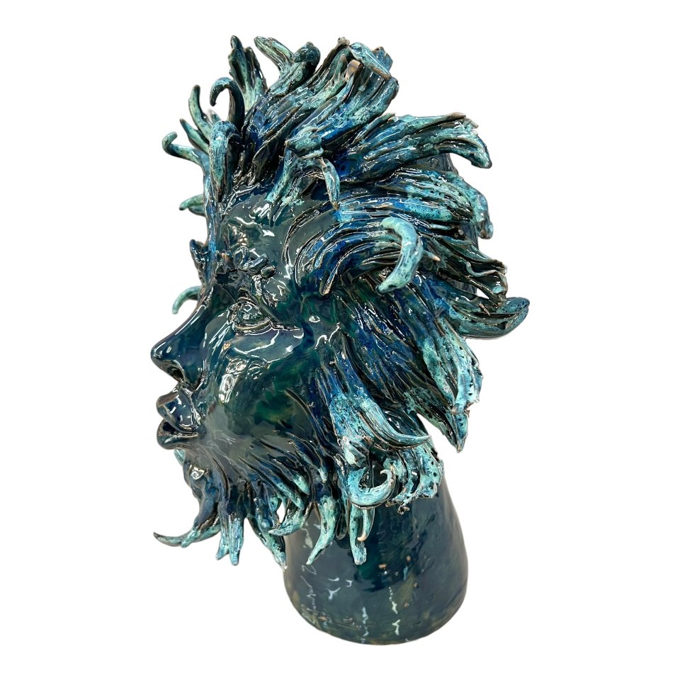 Testa di moro collezione I Miti modello Eolo decoro blu antico Produzione artigianale di Palermo h.40cm