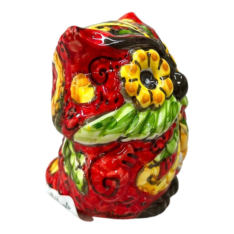 Civetta ornamentale in ceramica siciliana decoro ornato fondo rosso Produzione artigianale di Caltagirone h.10cm