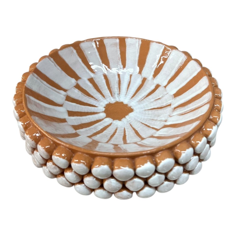 Ciotola pigna svuota tasche o porta caramelle in ceramica siciliana decoro bianco e terracotta Produzione artigianale di Santo Stefano di Camastra Diametro 18cm