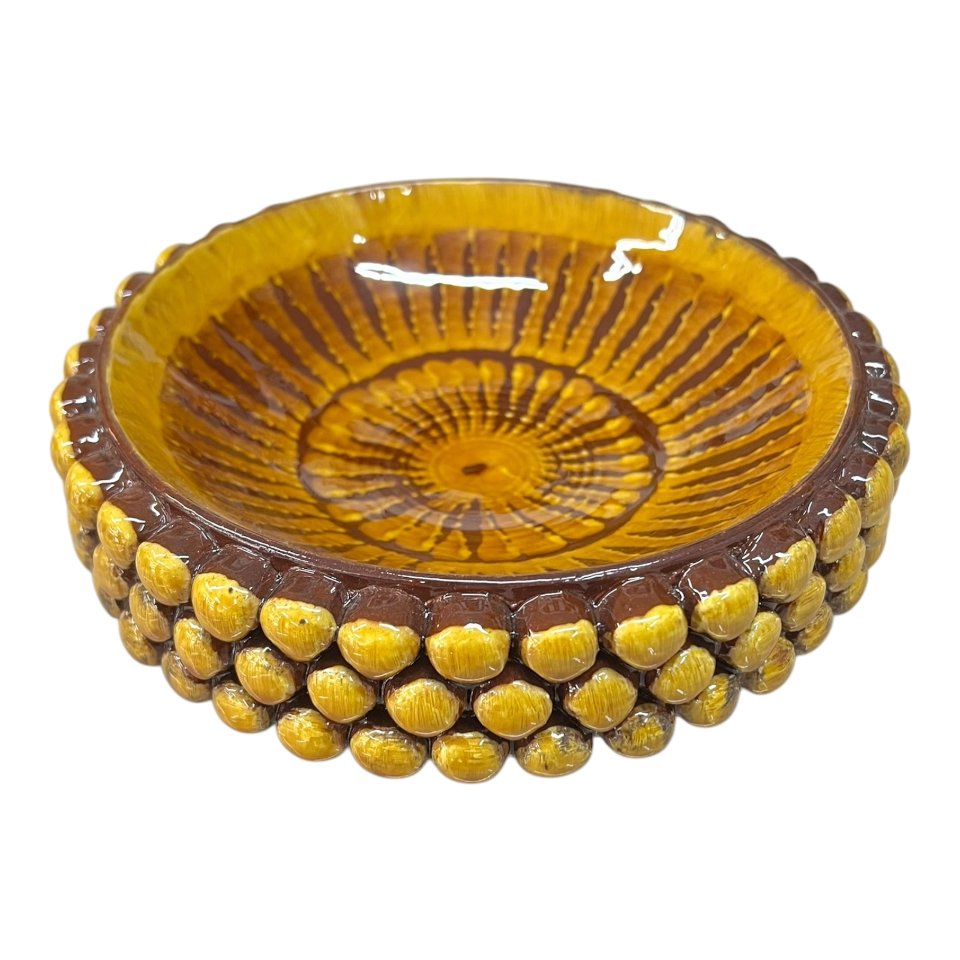 Ciotola pigna svuotatasche o porta caramelle in ceramica siciliana decoro giallo oro e mattone Produzione artigianale di Santo Stefano di Camastra Diametro 18cm