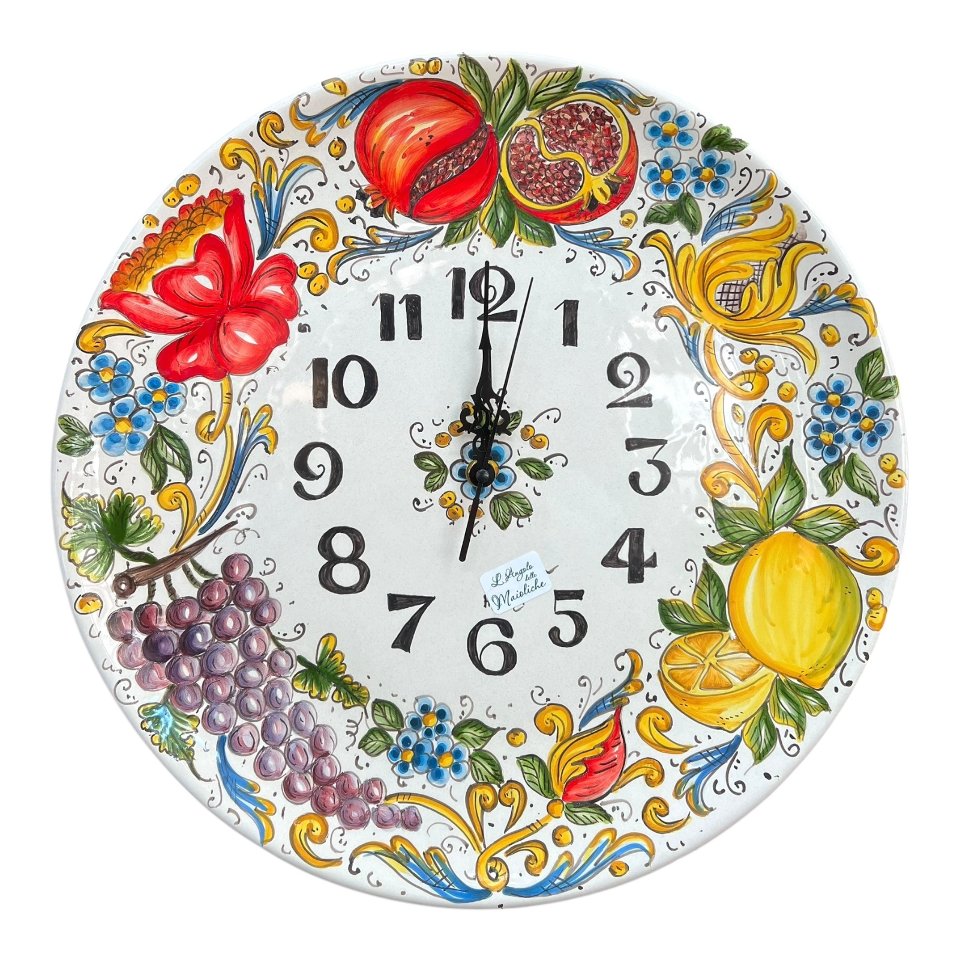 Orologio da parete decoro con frutta fondo bianco in ceramica siciliana Produzione artigianale di Caltagirone diametro 45cm