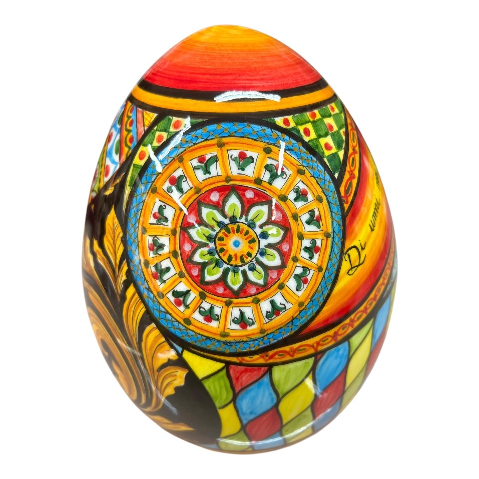 Uovo di Pasqua in pregiata ceramica siciliana decoro Sicilian Folk Produzione artigianale di Caltagirone h.25cm