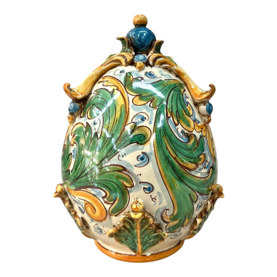 Uovo di Pasqua in pregiata ceramica siciliana decoro ornato floreale verde e giallo Produzione artigianale di Caltagirone h.24cm