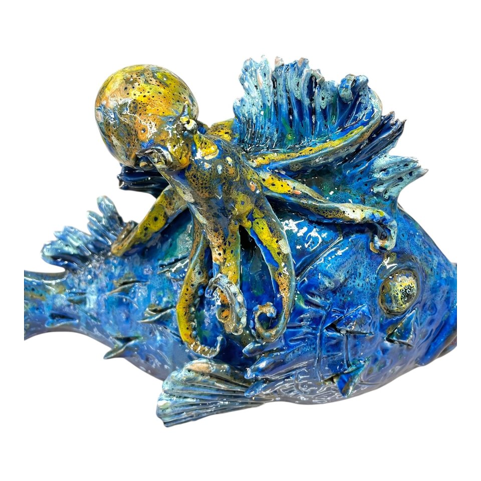 Scultura Polpo in ceramica siciliana decoro blu marino e giallo Produzione artigianale di Palermo lunghezza 40cm
