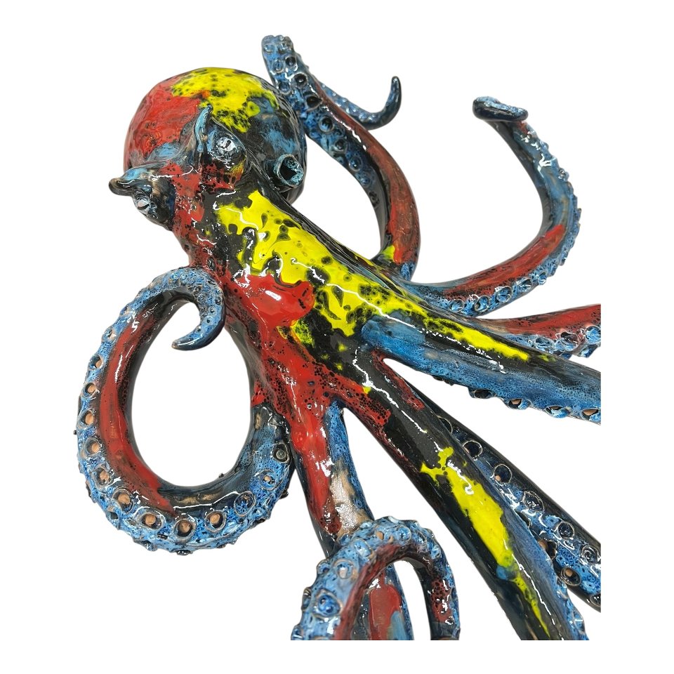Polpo gigante in movimento in ceramica siciliana Produzione artigianale di Palermo 45 x 40