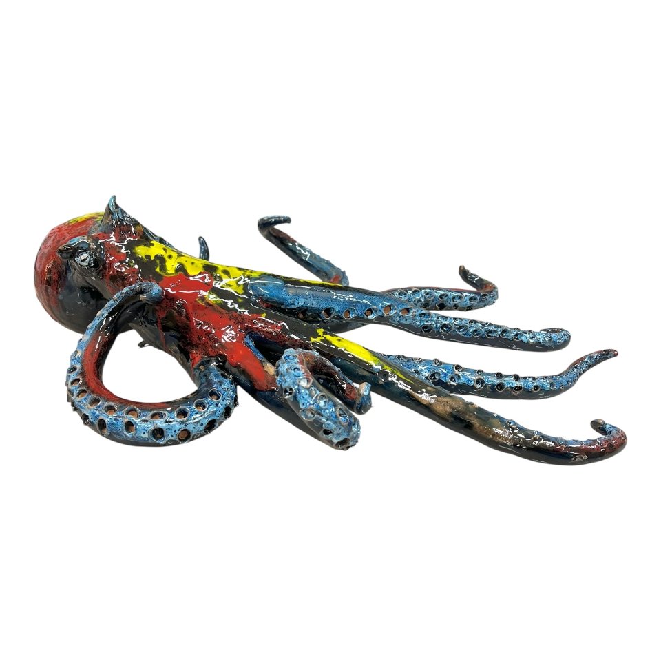 Polpo gigante in movimento in ceramica siciliana Produzione artigianale di Palermo 45 x 40