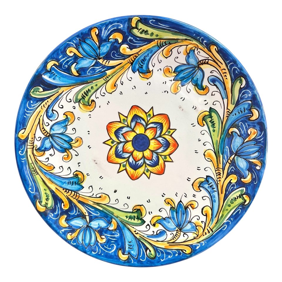 Piatto ornamentale da parete in ceramica siciliana decoro barocco floreale blu Produzione artigianale di Santo Stefano di Camastra Diametro 25cm