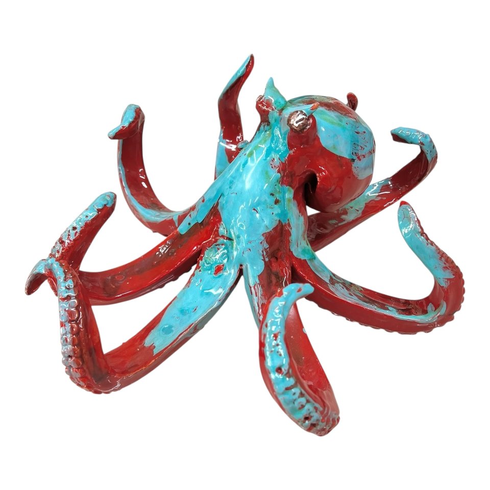 Scultura polpo in ceramica siciliana decoro rosso e celeste Produzione artigianale di Palermo Lunghezza 35cm