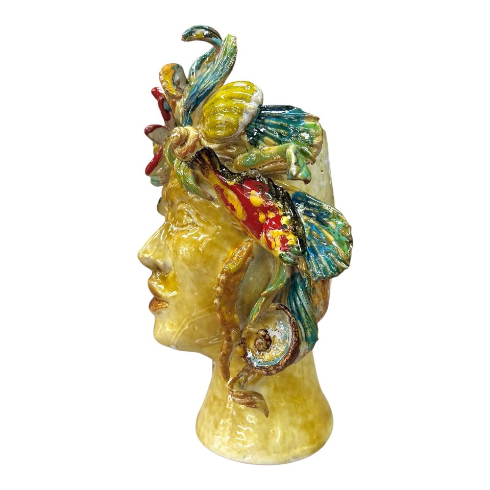 Teste di moro collezione I Miti modello Sirena decoro giallo sabbia Produzione artigianale di Palermo h.30cm