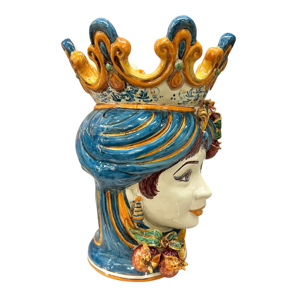 Testa di moro donna con melograni in ceramica siciliana decoro blu e arancione Produzione artigianale di Caltagirone h.40cm
