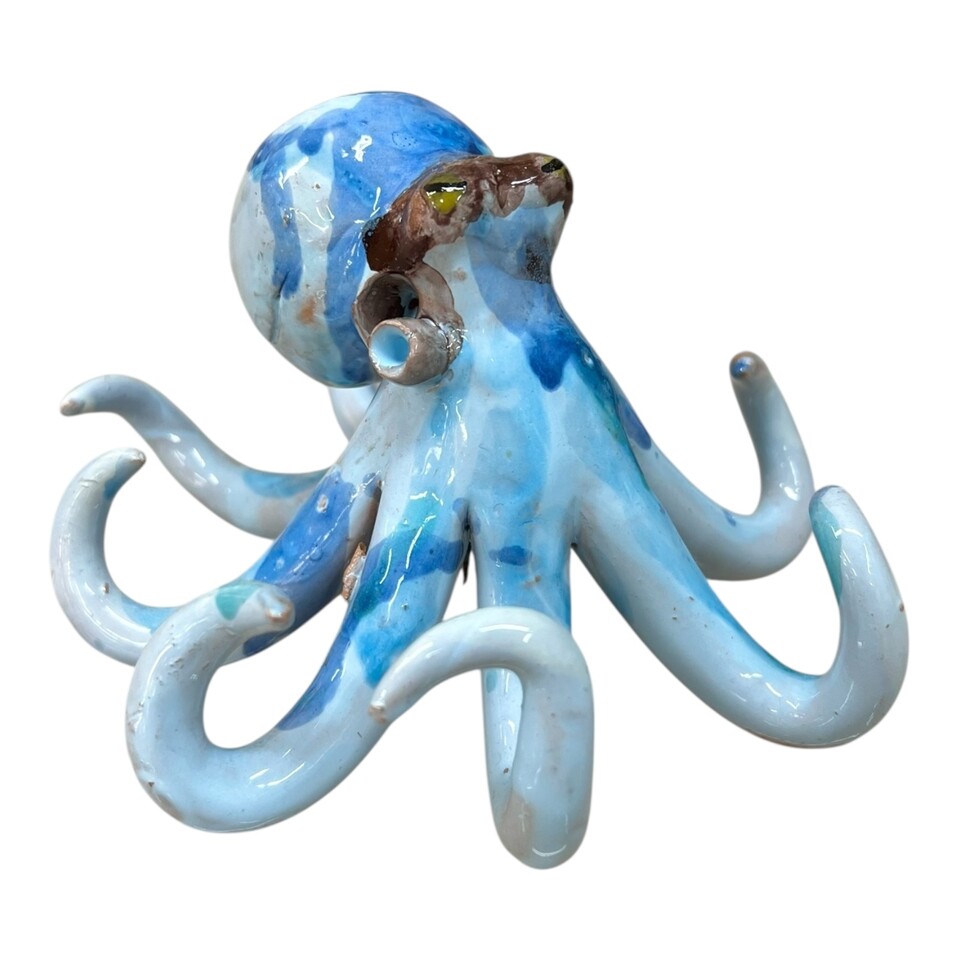Polpo ornamentale in ceramica siciliana decoro blu marino Produzione artigianale di Palermo lunghezza 15cm