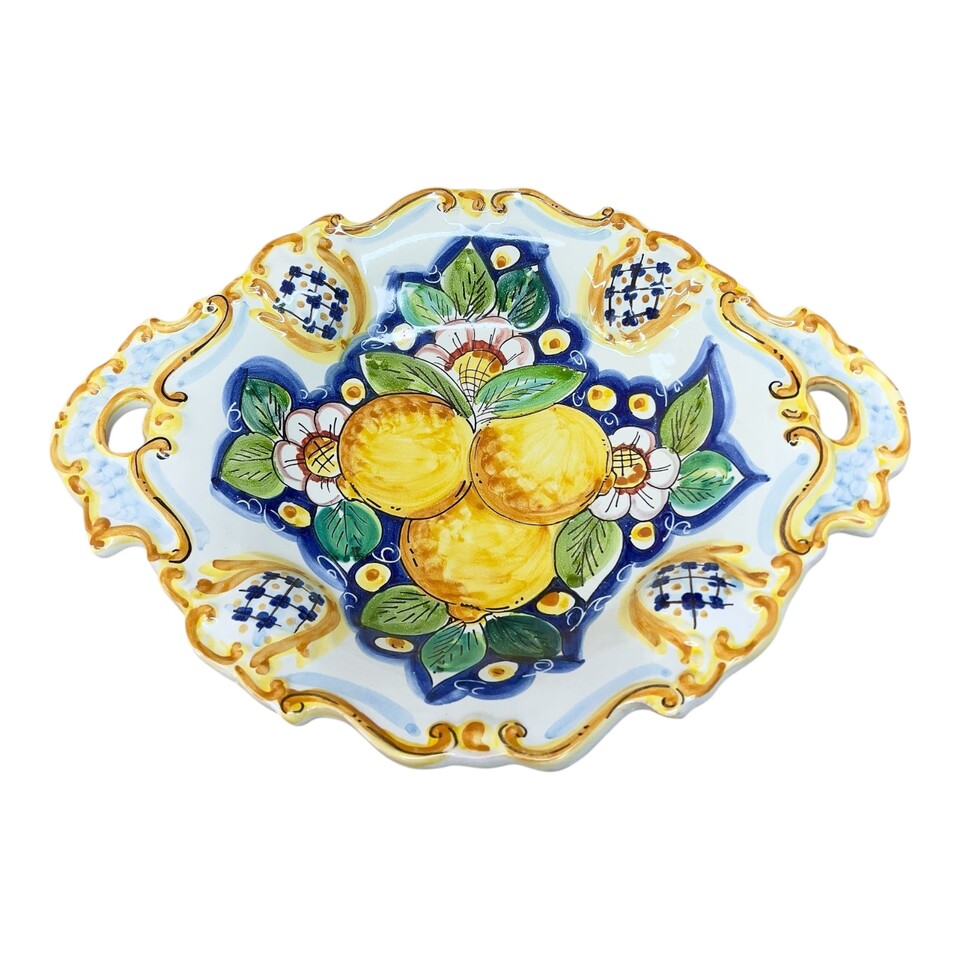 Centrotavola barocco con manici in ceramica siciliana decoro blu con limoni Produzione artigianale di Caltagirone Lunghezza 37cm