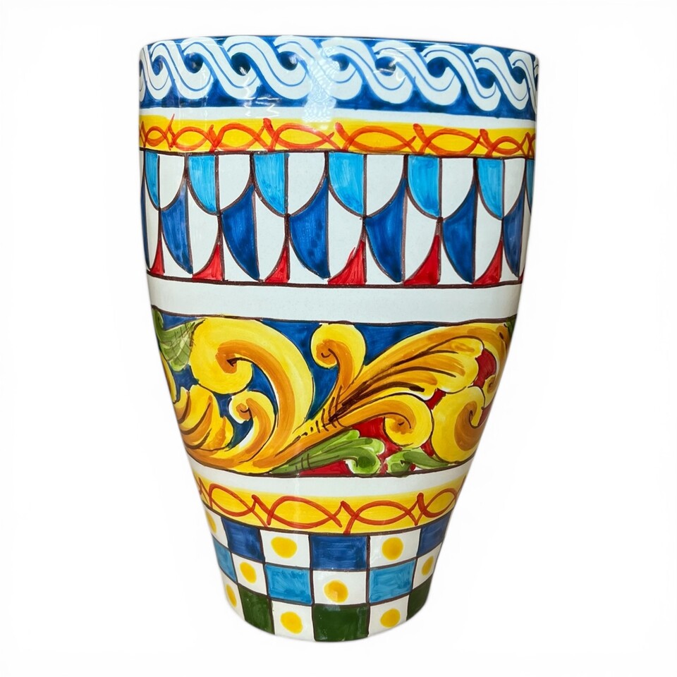 Vaso schiacciato in ceramica siciliana decoro carretto e barocco Produzione artigianale di Santo Stefano di Camastra h.25cm