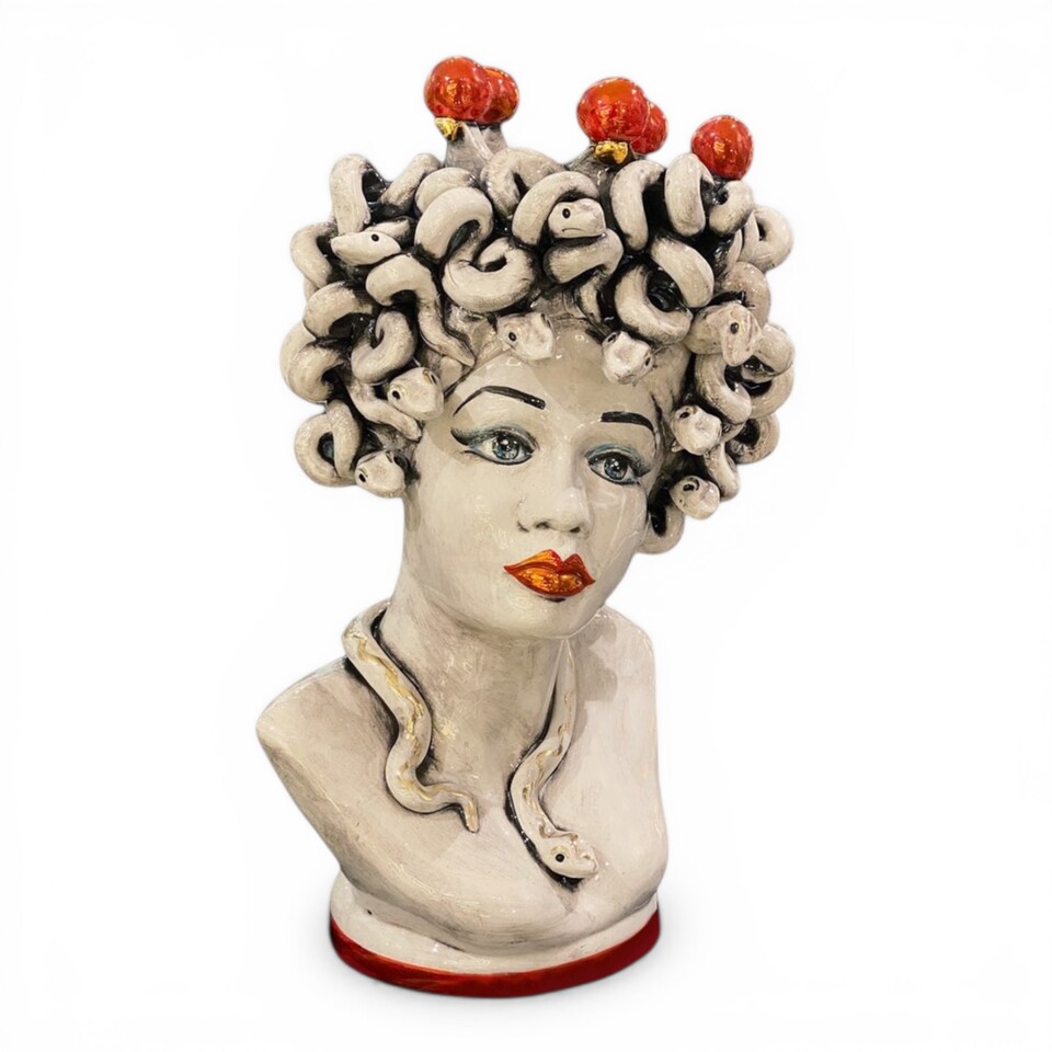 Testa di moro collezione I Miti modello Medusa mezzo busto dettagli oro e madreperla Produzione artigianale di Caltagirone h.45cm
