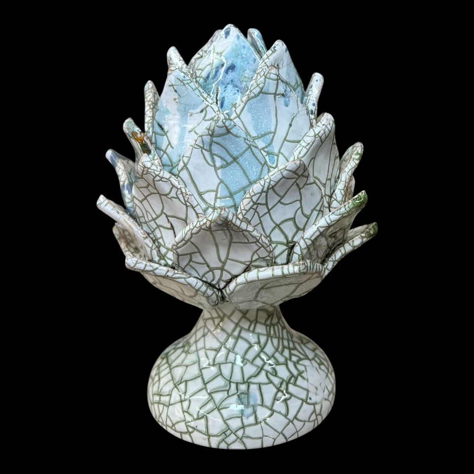Carciofo decoro bianco e verde effetto marmo in ceramica siciliana Produzione artigianale di Santo Stefano di Camastra h.23cm