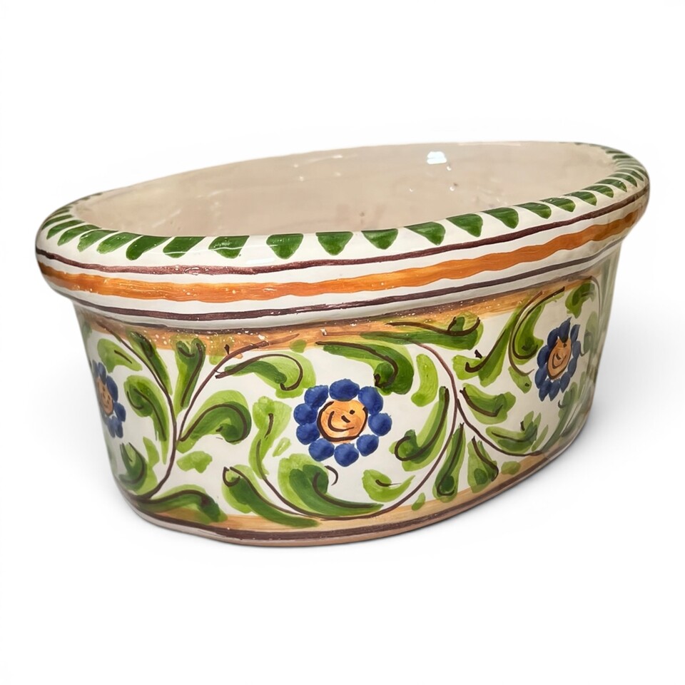 Fioriera cachepot ovale decoro floreale in ceramica siciliana Produzione artigianale di Santo Stefano di Camastra Lunghezza 32cm