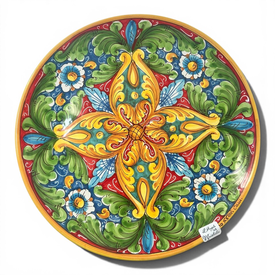 Piatto ornamentale da parete decoro ornato giallo e verde con margherite in ceramica siciliana Produzione artigianale di Santo Stefano di Camastra Diametro 37cm