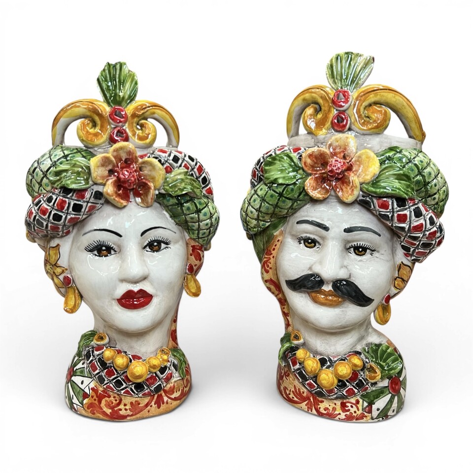 Teste di moro decoro siciliano con corona e turbante in ceramica siciliana Produzione artigianale di Caltagirone h.30cm