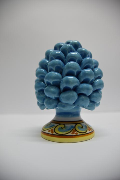 Pigna siciliana in ceramica h.15 cm Produzione artigianale di Caltagirone con base decorata