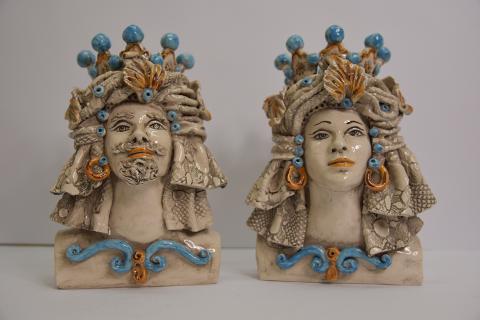 Coppia Teste di moro decoro turbante Produzione artigianale di Caltagirone  Mezzobusto h.25