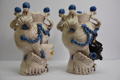 Teste di moro con corona decorata Produzione artigianale di Caltagirone h.35cm