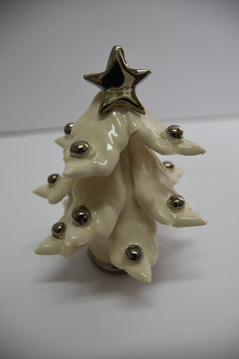 Albero di Natale in ceramica con decori in platino Produzione artigianale di Caltagirone  h.14