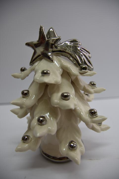 Albero di Natale in ceramica con decori in platino Produzione artigianale di Caltagirone  h.17