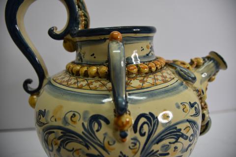 Versatoio in ceramica Produzione artigianale di Caltagirone  h.32