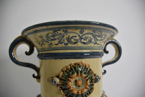 Vaso monumentale in ceramica Produzione artigianale di Caltagirone  h.32