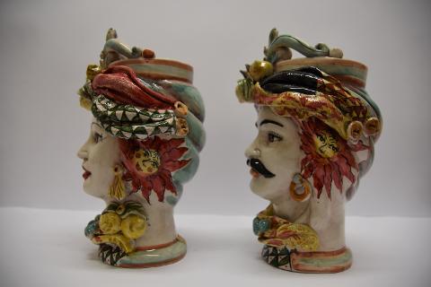 Teste di moro con corona e turbante Produzione artigianale di Caltagirone  h. 31 cm