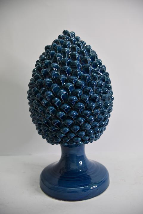 Pigna siciliana in ceramica blu antico h.40 Produzione artigianale di Caltagirone tinta unica