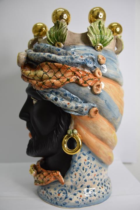 Coppia Teste di moro decoro con corona e turbante Produzione artigianale di Caltagirone h. 40 cm