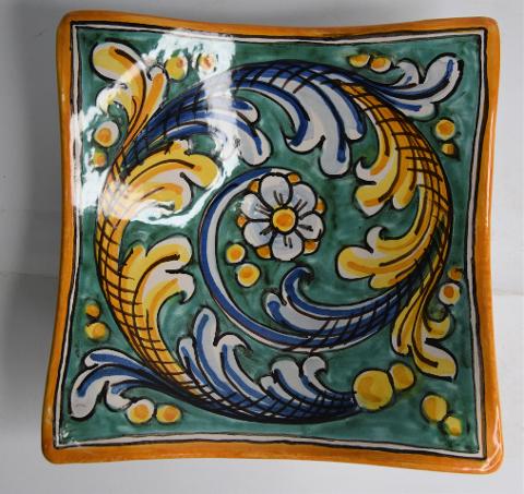 Svuota tasche/Porta caramelle in ceramica  Produzione artigianale di Caltagirone  21 x 21