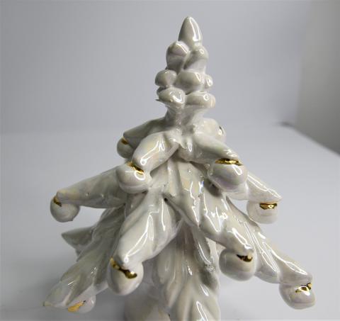 Albero di Natale in ceramica con smalto madreperla e oro Produzione artigianale di Caltagirone  h.14 cm