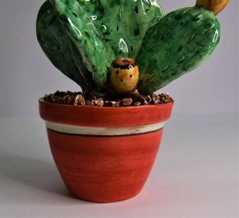Piantina fico d'india in ceramica Produzione artigianale di Caltagirone h.22 cm