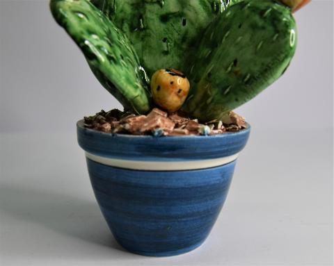 Piantina fico d'india in ceramica Produzione artigianale di Caltagirone h.22 cm
