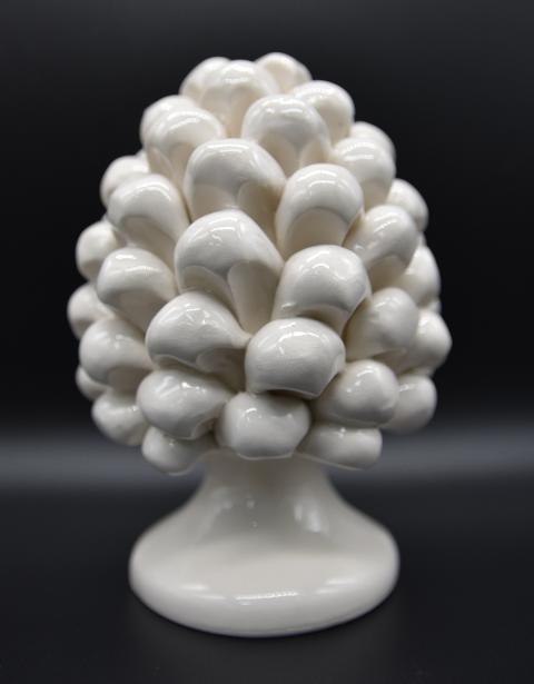 Pigna siciliana in ceramica bianco/bianco antico Produzione artigianale di Caltagirone h.15 cm