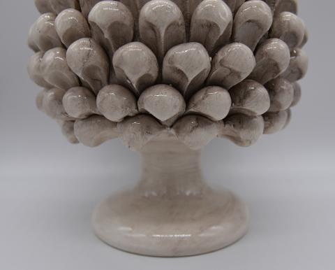 Mezza pigna h.15 cm bianco antico vaso porta pianta Produzione artigianale di Caltagirone con alzata