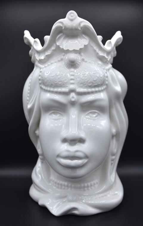 Coppia Teste di moro Emiro moderne bianche monocolore Produzione artigianale di Caltagirone h.25 cm