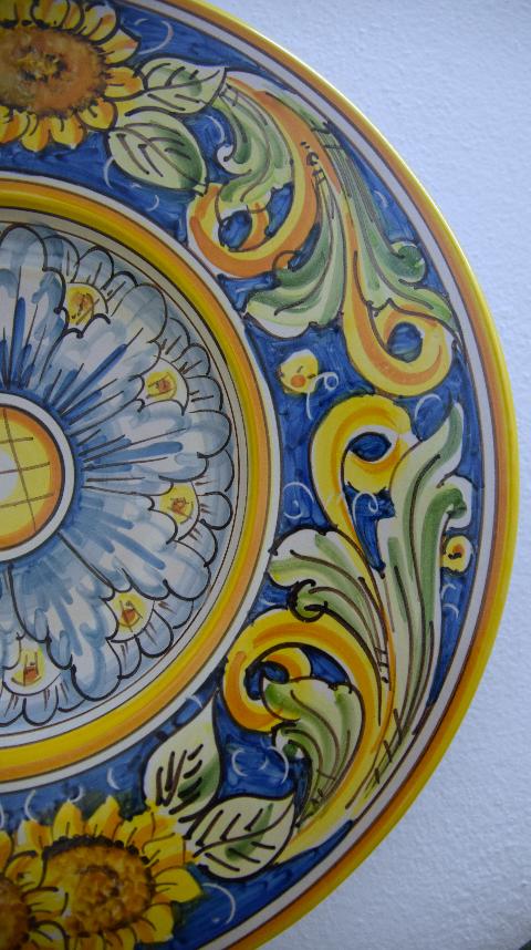 Piatto ornamentale da parete in ceramica diametro 30cm Produzione artigianale di Caltagirone  fangotto