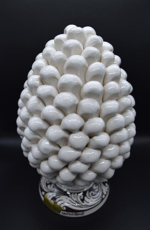 Pigna siciliana in ceramica bianco h.25cm Produzione artigianale di Caltagirone con base decorata
