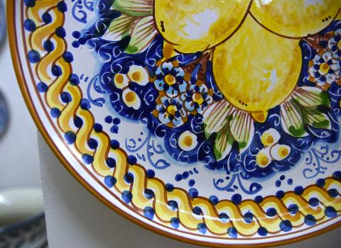 Piatto con limoni in ceramica da parete Produzione artigianale di Caltagirone Diametro 30cm
