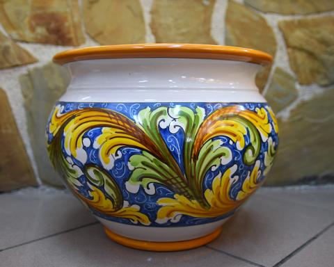 Portavaso cachepot decoro ornato fondo blu in ceramica siciliana Produzione artigianale di Caltagirone Diametro 30cm