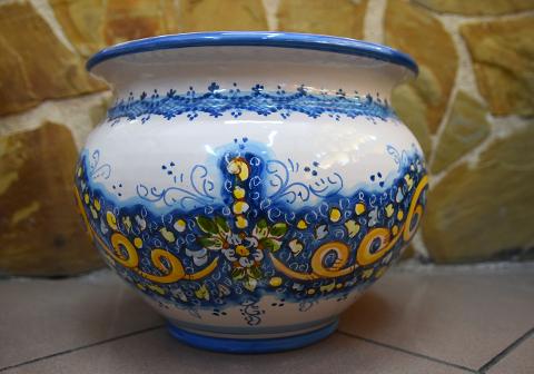 Portavaso cachepot decoro nastrino celeste in ceramica siciliana Produzione artigianale di Caltagirone Diametro 30cm