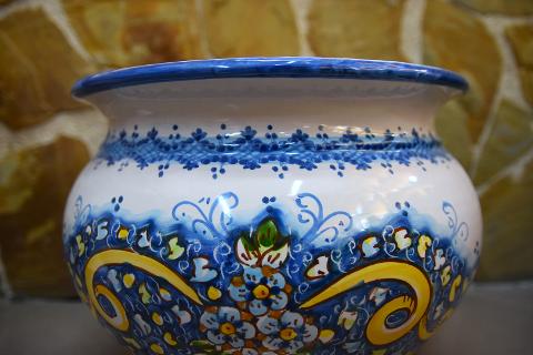 Portavaso cachepot decoro nastrino celeste in ceramica siciliana Produzione artigianale di Caltagirone Diametro 30cm