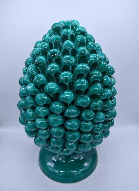 Pigna siciliana in ceramica design moderno h.30 cm Produzione artigianale di Caltagirone monocolore