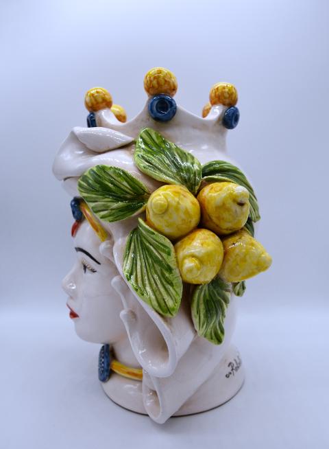 Coppia Teste di moro con limoni h.20 Produzione artigianale di Caltagirone decorate