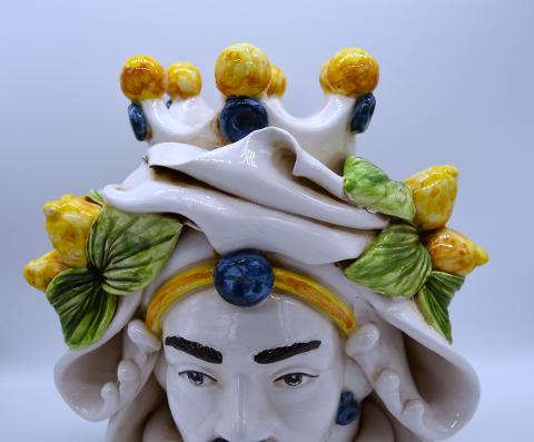 Coppia Teste di moro con limoni h.20 Produzione artigianale di Caltagirone decorate