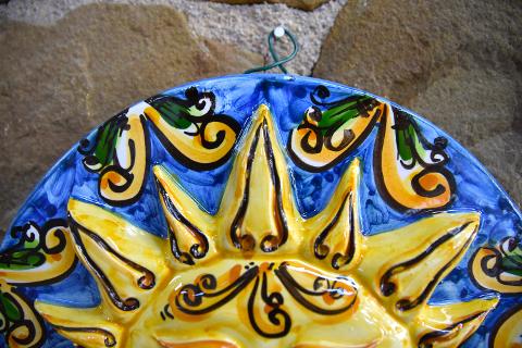 Sole in ceramica da parete Produzione artigianale di Caltagirone diametro 30cm